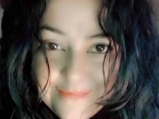 Cristalvonne Live Cam