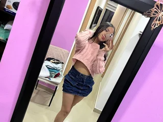 Gisellejoonees Live Cam