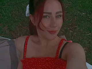 Kaira_Arlett Live Cam