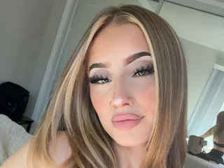 Kittykat044 Live Cam