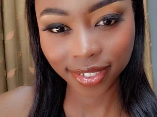 TinyWhoreX35 Live Cam