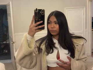 BabyDollJaz Live Cam