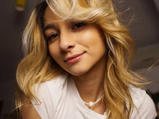 HaileyAlien Live Cam