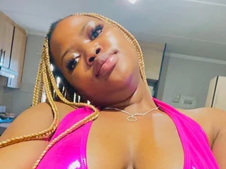 JuicyWetPssy18 Live Cam