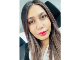 JULYIANNA Live Cam JULYIANNA Live Cam