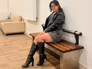 Maki_Adams27 Live Cam Maki_Adams27 Live Cam