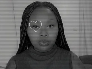 Mistiqueluna Live Cam