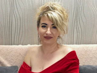 CassandraHotty Live Cam CassandraHotty Live Cam