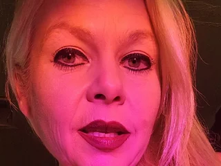 DelightfulDH Live Cam