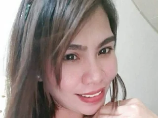 PhoebeCream Live Cam