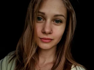 SweetestWonder Live Cam