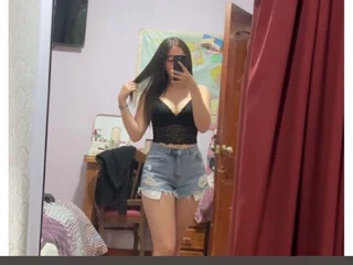 LeennaWhiite Live Cam