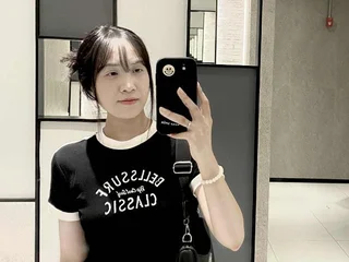 MorelaBae Live Cam