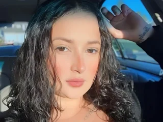 MsGoldenWife Live Cam