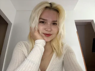 SweetXLily Live Cam