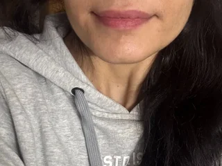 Aaliya22 Live Cam