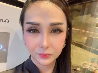 BARBIEdollDOM Live Cam