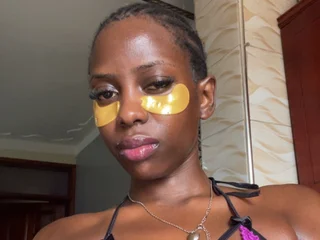 BlackIvy69 Live Cam