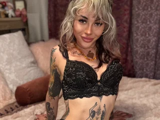 HazelHennesseyy Live Cam
