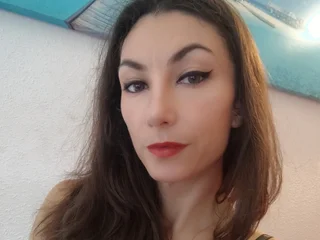 IvonneHilton Live Cam