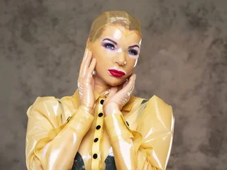 LatexRapture Live Cam