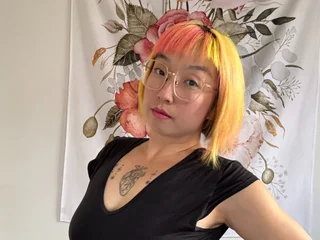 LuxGray Live Cam LuxGray Live Cam