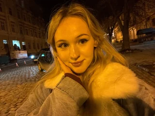 LylaYeess Live Cam LylaYeess Live Cam