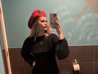 Tlicious24 Live Cam