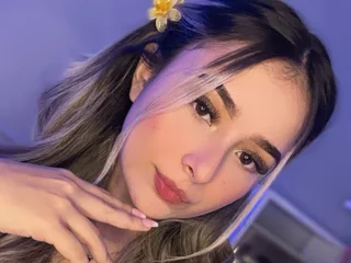 AdelaineBlaine Live Cam