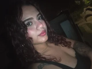 AlannaHarperr Live Cam