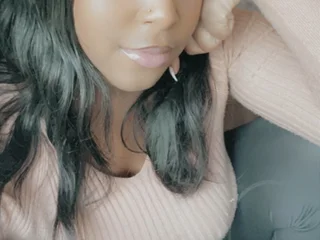 caramel_goddess_x Live Cam