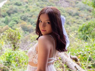 IvonniLoweyn Live Cam IvonniLoweyn Live Cam