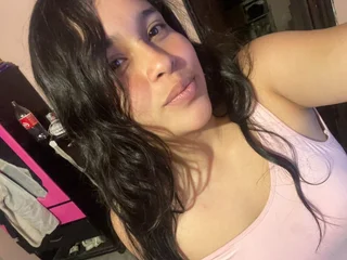 JenniferMontes Live Cam