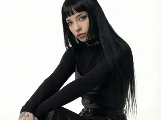 MistressAnnSkynwalker Live Cam