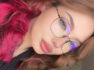 Angel_is_Sin Live Cam