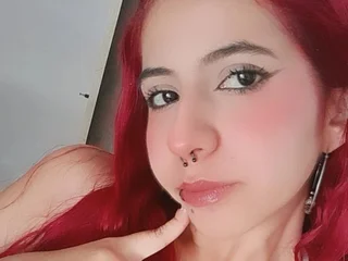 Antonnella_Rosse Live Cam
