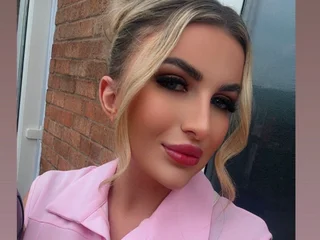 LolaxxxUK Live Cam LolaxxxUK Live Cam