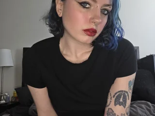 m0thra Live Cam