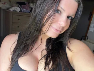 SeraFaucet Live Cam SeraFaucet Live Cam