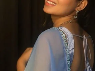 TheSassygirl Live Cam