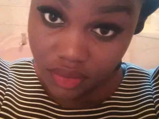 EroticLachEbonie Live Cam