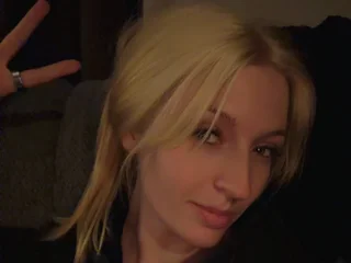 LunethMirelda Live Cam LunethMirelda Live Cam