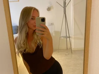 chelseaXstrip Live Cam chelseaXstrip Live Cam