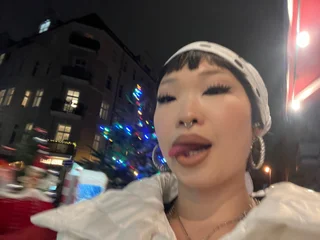 lolaspinner Live Cam lolaspinner Live Cam