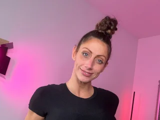 SkyeHotwife Live Cam SkyeHotwife Live Cam